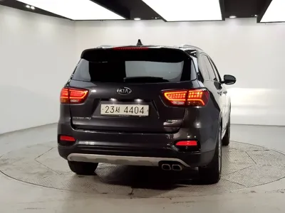 Kia Sorento 2018, 104583 км, за 9584.88 USD