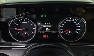 Kia Canival 2023, 23739 км, за 16187.64 USD - фото 8