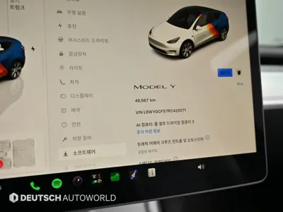Tesla Model Y 2024, 49560 км, за 26585.27 USD - фото 8