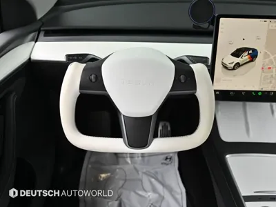 Tesla Model Y 2024, 49560 км, за 26585.27 USD - фото 13