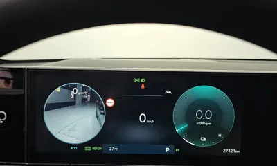 Hyundai Grandeur 2023, 27421 км, за 28013.04 USD - фото 8