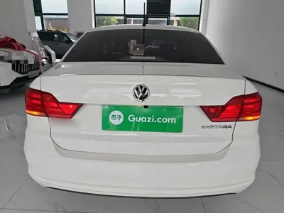 Volkswagen Santana 2019, 14700 км, за 3884.56 USD