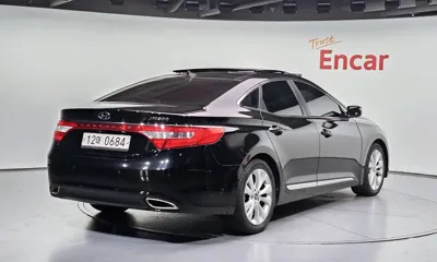Hyundai Grandeur 2012, 337685 км, за 1897.07 USD