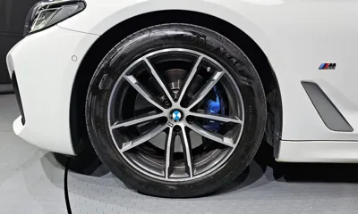 BMW 5-Series 2022, 48121 км, за 29139.05 USD