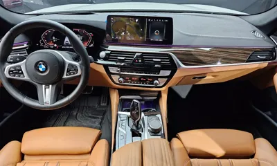 BMW 5-Series 2022, 48121 км, за 29139.05 USD - фото 7