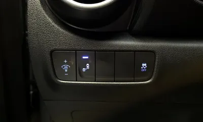 Hyundai Kona 2018, 52907 км, за 9823.06 USD - фото 17