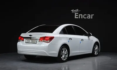 ChevroletGMDaewoo Cruze 2013, 71389 км, за 2049.18 USD
