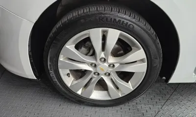 ChevroletGMDaewoo Cruze 2013, 71389 км, за 2049.18 USD