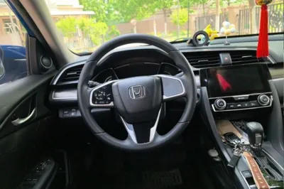Honda Civic 2019, 72100 км, за 11877 USD - фото 16