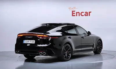 Kia Stinger 2023, 80378 км, за 24050.21 USD