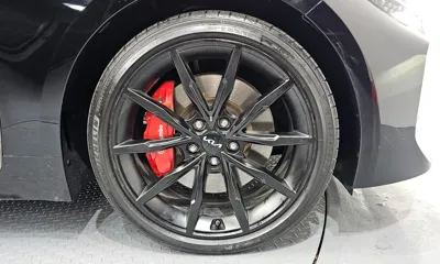 Kia Stinger 2023, 80378 км, за 24050.21 USD