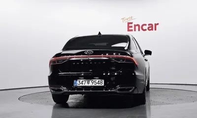 Hyundai Grandeur 2022, 97613 км, за 15534.12 USD