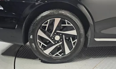 Hyundai Grandeur 2022, 97613 км, за 15534.12 USD