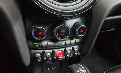 MINI Cooper 2016, 92486 км, за 8462.55 USD - фото 29