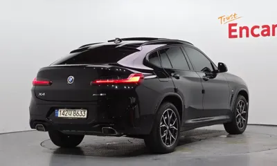 BMW X4 2024, 22772 км, за 65000.3 USD