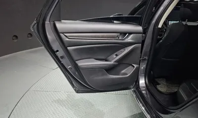 Honda Accord 2018, 83945 км, за 12964.18 USD - фото 25