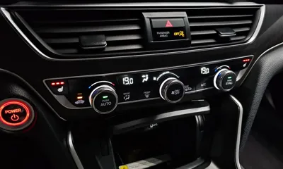 Honda Accord 2018, 83945 км, за 12964.18 USD - фото 30