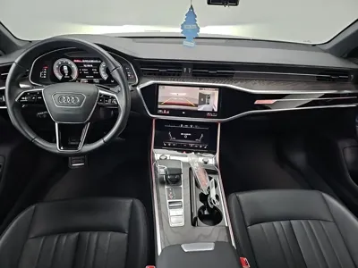 Audi A6 2021, 55923 км, за 21452.24 USD - фото 7