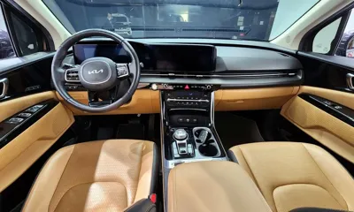 Kia Canival 2023, 29418 км, за 23055.69 USD - фото 7
