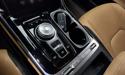 Kia Canival 2023, 29418 км, за 23055.69 USD - фото 9