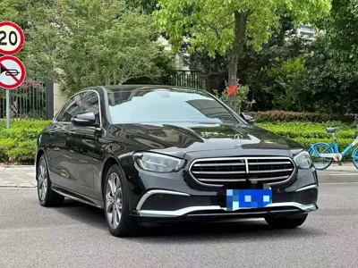 Mercedes-Benz E-Class 2021, 63000 км, за 26166.36 USD