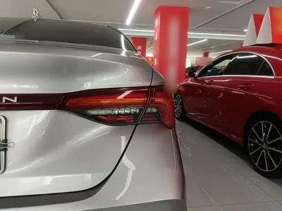 Toyota Avalon 2022, 74000 км, за 15788.39 USD - фото 8