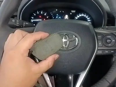 Toyota Avalon 2022, 74000 км, за 15788.39 USD - фото 9