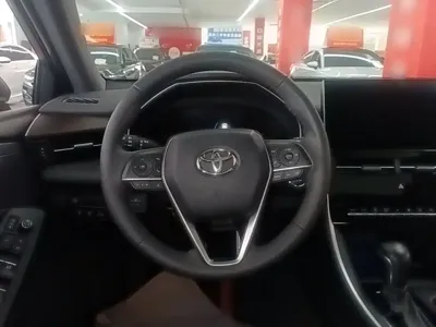 Toyota Avalon 2022, 74000 км, за 15788.39 USD - фото 11