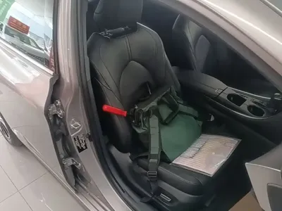Toyota Avalon 2022, 74000 км, за 15788.39 USD - фото 25