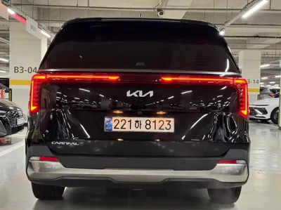 Kia Canival 2025, 17500 км, за 15104.37 USD