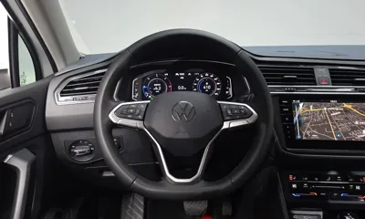 Volkswagen Tiguan 2024, 29774 км, за 27697.01 USD - фото 14