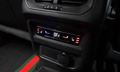 Volkswagen Tiguan 2024, 29774 км, за 27697.01 USD - фото 20