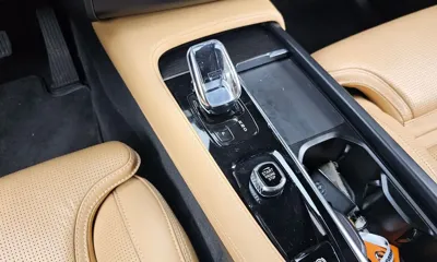 Volvo XC90 2022, 28549 км, за 34478.3 USD - фото 9