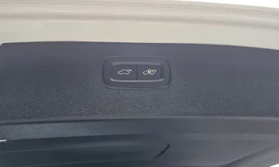 Volvo XC90 2022, 28549 км, за 34478.3 USD - фото 34