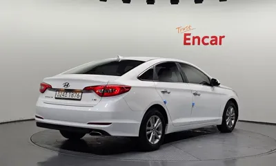 Hyundai Sonata 2015, 173521 км, за 4234.53 USD