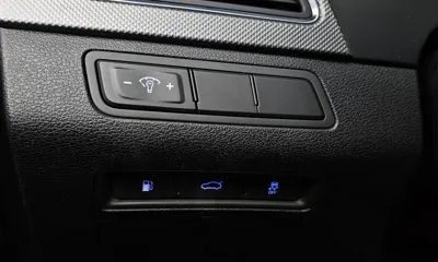 Hyundai Sonata 2015, 173521 км, за 4234.53 USD - фото 14