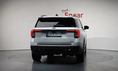 Ford Explorer 2025, 5165 км, за 32461.65 USD - фото 4