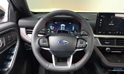 Ford Explorer 2025, 5165 км, за 32461.65 USD - фото 13
