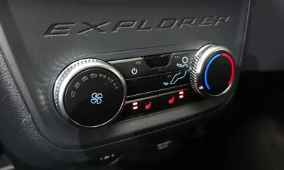 Ford Explorer 2025, 5165 км, за 32461.65 USD - фото 16