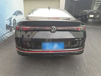 Volkswagen Magotan 2024, 7000 км, за 22645.23 USD - фото 6