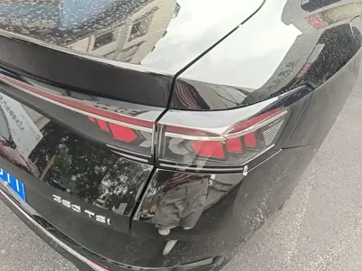 Volkswagen Magotan 2024, 7000 км, за 22645.23 USD - фото 8