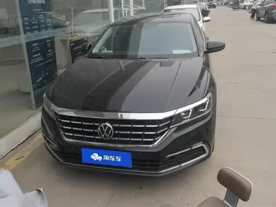 Volkswagen Passat 2021, 92200 км, за 13213.4 USD