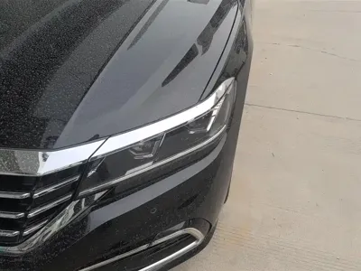 Volkswagen Passat 2021, 92200 км, за 13213.4 USD