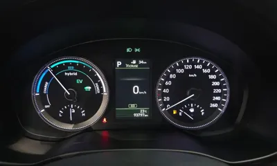 Hyundai Grandeur 2018, 93797 км, за 10994.02 USD - фото 8