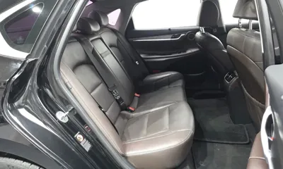 Hyundai Grandeur 2018, 93797 км, за 10994.02 USD - фото 12