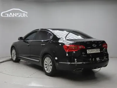 Kia K7 2012, 305022 км, за 1444.14 USD