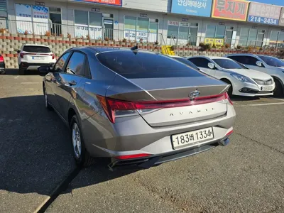 Hyundai Avante 2022, 85400 км, за 10343.49 USD