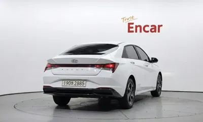Hyundai Avante 2023, 45717 км, за 11400.66 USD