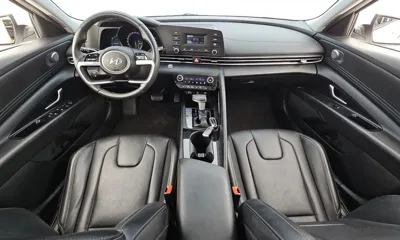 Hyundai Avante 2023, 45717 км, за 11400.66 USD - фото 7