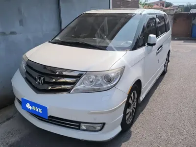 Honda Elysion · 2014 год